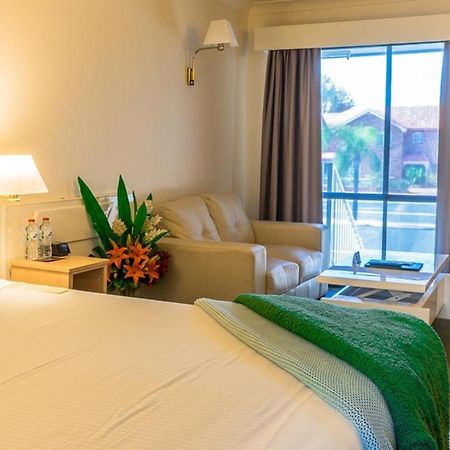 The Palms Dubbo汽车旅馆 外观 照片